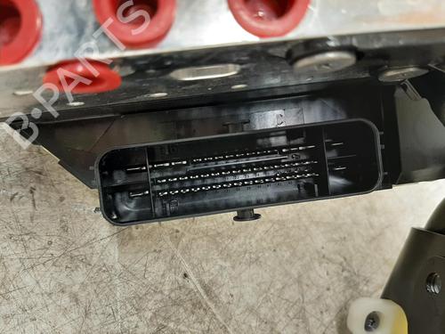 Brake master cylinder VOLVO XC60 II (246) T8 Hybrid Polestar AWD | BP26755781M77 