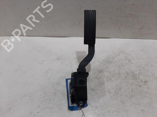 Pedal MG MG 3 1.5 (106 hp) 32357184