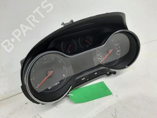 Instrument cluster VAUXHALL CROSSLAND X / CROSSLAND (P17) 1.2 (75) | BP26750753C47 