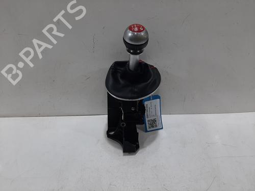 Used Gear lever FIAT 500 C (312_) 0.9 (312AG1A) (86 hp) 30360184