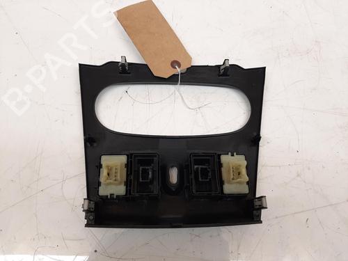 Switch DACIA SANDERO II TCe 90 (B8M1, B8MA, B8AC) | BP26757733I30 - Image 2