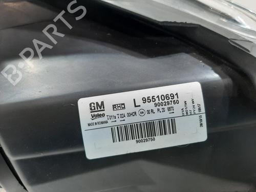 Left headlight VAUXHALL CORSA Mk III (D) (S07) 1.2 i 16V (L08) | BP31769453C28 