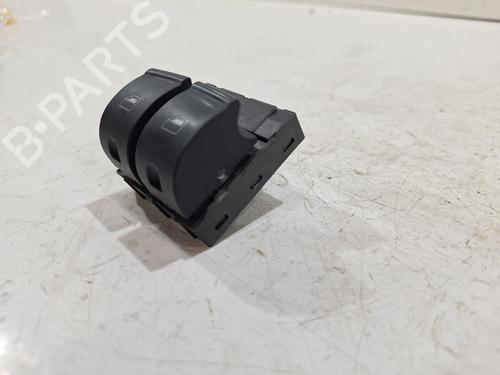 Switch AUDI TT Roadster (8J9) 2.0 TFSI | BP30928216I30
