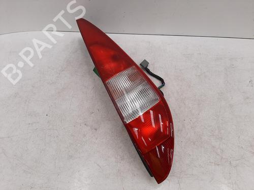 Used Right taillight FORD MONDEO III Turnier (BWY) 2.0 TDCi (130 hp) 26747537