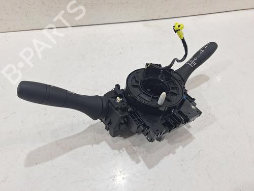 Switch NISSAN JUKE (F16_) 1.0 | BP31685298I30