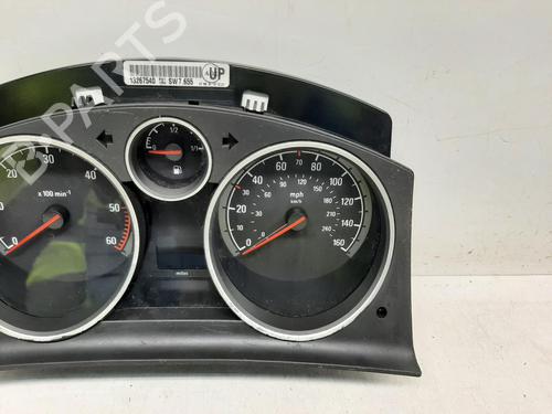 Instrument cluster VAUXHALL ZAFIRA Mk II (B) (A05) 1.9 CDTI | BP26855773C47 