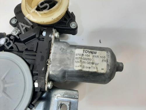 Front right window mechanism TOYOTA AURIS (_E15_) 1.4 (ZZE150_, ZZE150R) | BP28085333C23 