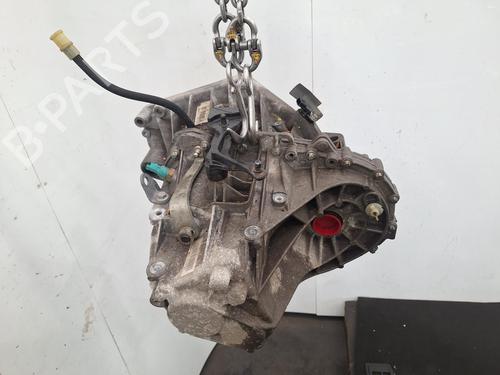 Getriebe RENAULT MEGANE IV Hatchback (B9A/M/N_) 1.2 TCe 130 (B9MR) | BP29883641M3 