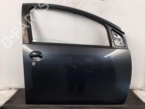 Used Right front door TOYOTA AYGO (_B1_) 1.0 (KGB10_, KGB10R) (68 hp) 31812539