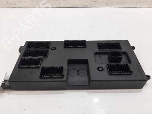 Used Control unit Control unit LAND ROVER RANGE ROVER SPORT II (L494) 4.4 SDV8 4x4 (340 hp) 33124358 33124358