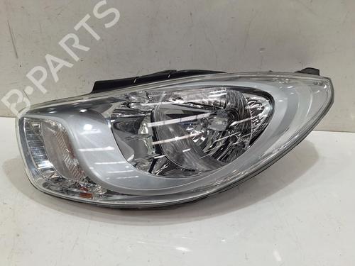 Koplamp links HYUNDAI i10 I (PA) 1.2 (86 hp) 26866351