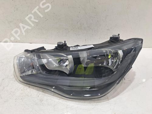 Phare gauche AUDI A1 (8X1, 8XK) 1.4 TFSI (122 hp) 32144793