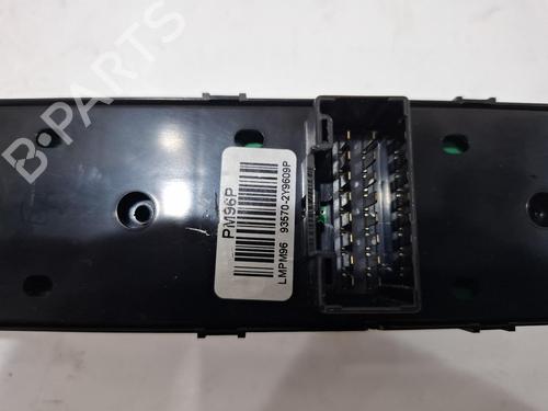 Right front window switch HYUNDAI ix35 (LM, EL, ELH) 1.7 CRDi | BP38338793I26 - Image 3