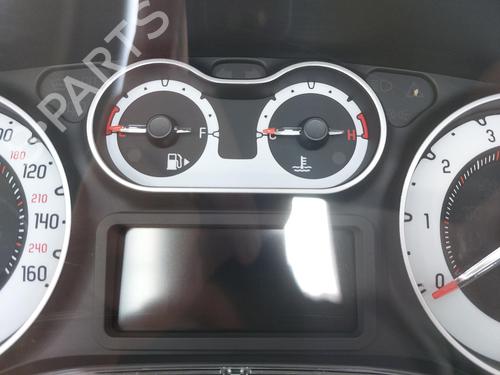 Instrument cluster FIAT 500L (351_, 352_) 1.6 D Multijet (199LYD1B) | BP26767626C47 