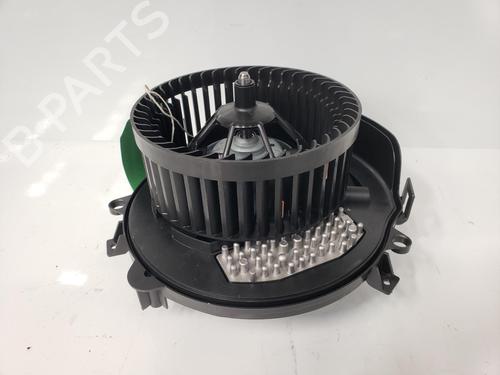 Used Heater blower motor VW GOLF VIII (CD1, DA1) 1.5 TSI (150 hp) 26840927