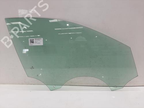 front-right-door-window-vw-passat-b8-variant-3g5-cb5-2014-32718194 main image