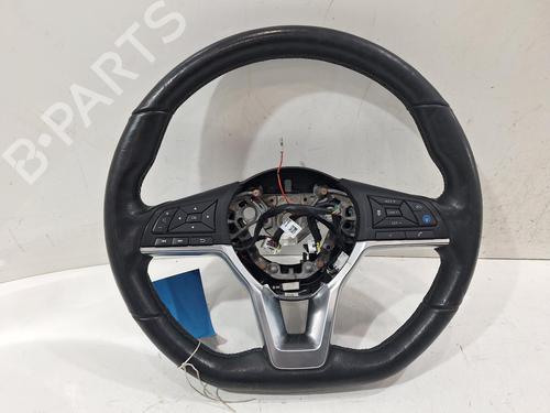 steering-wheel-nissan-juke-f16_-2019-31903651 main image