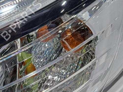 Left headlight KIA SORENTO III (UM) 2.2 CRDi 4WD | BP30179658C28 