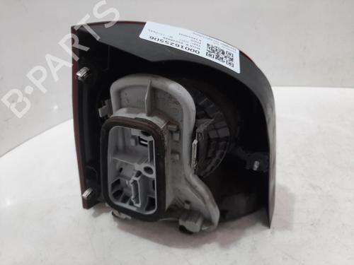 Right taillight VW POLO IV (9N_, 9A_) 1.2 12V | BP32027469C35 