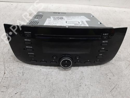 Used Radio FIAT PUNTO EVO (199_) 1.4 (199AXB1A) (77 hp) 26752950
