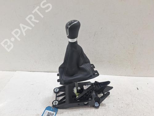 Used Gear lever FORD KA+ III (UK, FK) 1.2 Ti-VCT (85 hp) 32380533
