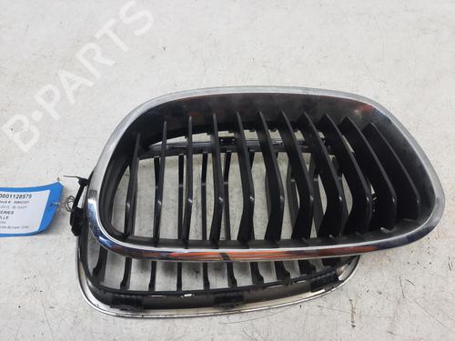 Used Grille BMW 1 (F21) 114 i (102 hp) 26843198