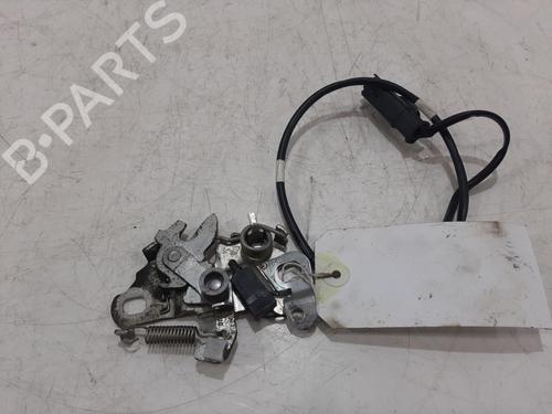 Used Hood lock Hood lock PEUGEOT 3008 II SUV (MC_, MR_, MJ_, M4_) 1.5 BlueHDi 130 (131 hp) 33435340 33435340