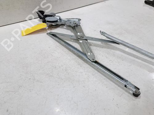 Front right window mechanism SUZUKI SWIFT III (MZ, EZ) 1.5 (RS415, ZC21S) | BP30869824C23