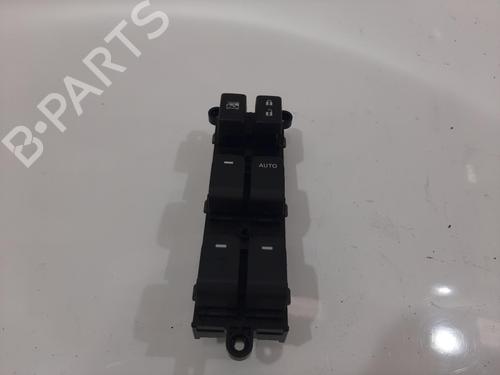 Raamschakelaar rechts voor Raamschakelaar rechts voor SUZUKI VITARA (LY) 1.6 (APK 416) (120 hp) 37593234 37593234