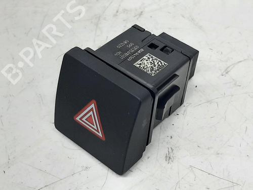 Used Warning switch AUDI Q5 (FYB, FYG) 40 TDI Mild Hybrid quattro (204 hp) 31360882