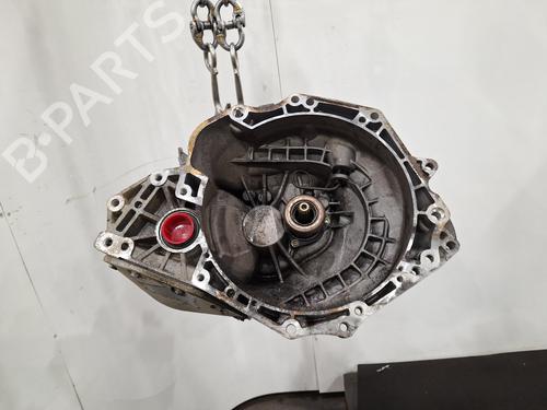 Used Gearbox VAUXHALL CORSA Mk IV (E) (X15) 1.4 (75 hp) 30260318