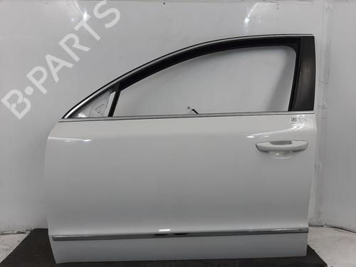 Used Left front door SKODA SUPERB II (3T4) 2.0 TDI 4x4 (170 hp) 27634114