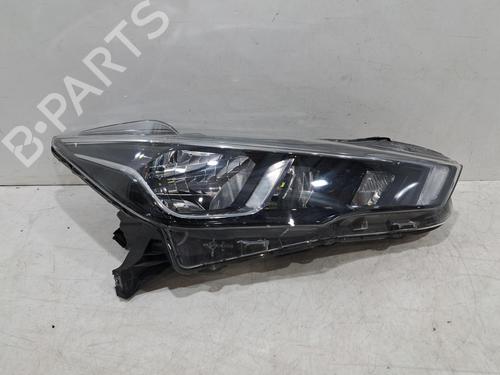 Used Right headlight NISSAN MICRA V (K14) 1.0 IG-T 100 (101 hp) 31009661