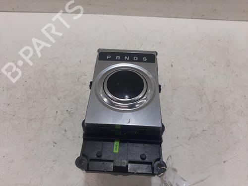 Used Gear lever LAND ROVER RANGE ROVER IV (L405) 4.4 SDV8 4x4 (340 hp) 32503369