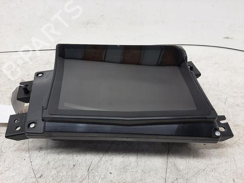 display-monitor-land-rover-defender-station-wagon-l663-2019-29235743 main image