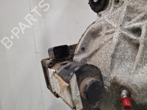 Rear differential LAND ROVER RANGE ROVER IV (L405) 3.0 SDV6 Hybrid 4x4 | BP30670589M24