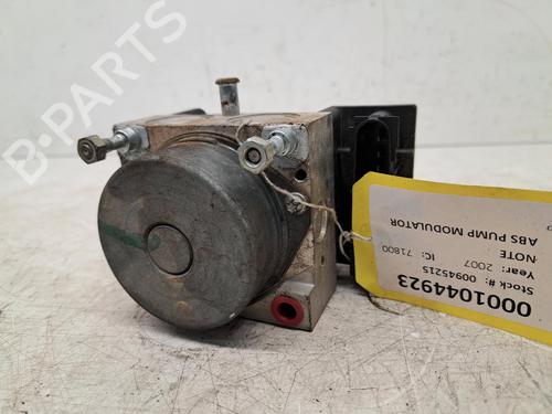 Used ABS pump NISSAN NOTE (E11, NE11) 1.6 (110 hp) 26746807