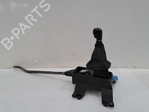 Used Gear lever Gear lever VAUXHALL CORSA Mk IV (E) (X15) 1.4 (75 hp) 35922058 35922058