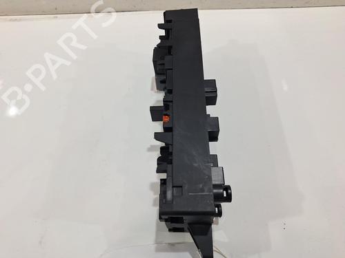 Fuse box LAND ROVER RANGE ROVER SPORT II (L494) 3.0 SDV6 Hybrid 4x4 | BP30958501E1 