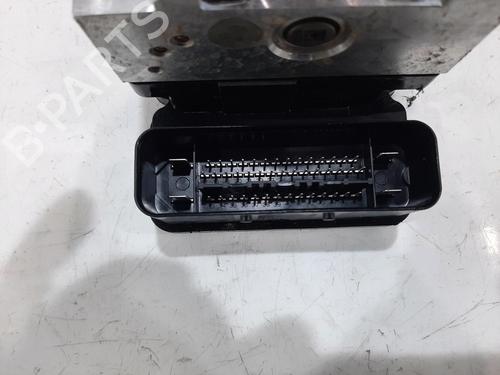 ABS pump VOLVO V40 Hatchback (525) T2 | BP31361443M43