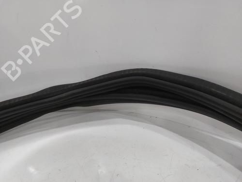 Rubber door seal LAND ROVER DEFENDER Station Wagon (L663) D250 MHEV 4x4 | BP29235712C142 