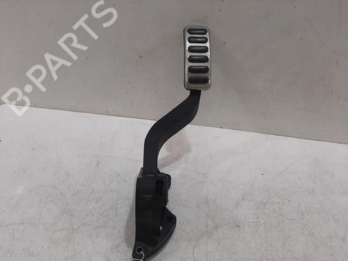 Used Pedal Pedal 30360084 30360084