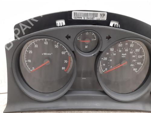Instrument cluster VAUXHALL ZAFIRA Mk II (B) (A05) 1.6 | BP26861109C47 