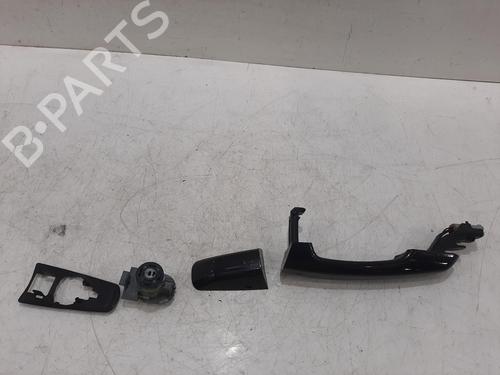 Used Exterior handle LAND ROVER RANGE ROVER SPORT II (L494) 3.0 SDV6 Hybrid 4x4 (340 hp) 30324609