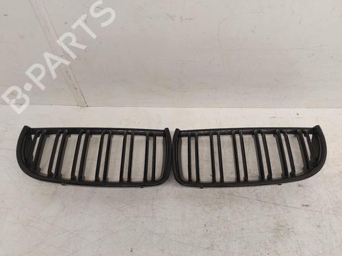 Used Grille BMW 3 Touring (E91) 320 d (163 hp) 26825605
