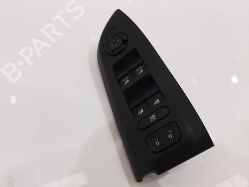 Interruttore Interruttore FIAT 500X (334_) 1.0 (334.AXN1B) (120 hp) 33987911 33987911