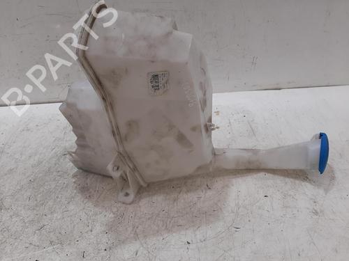 Used Windscreen washer tank Windscreen washer tank 37067076 37067076