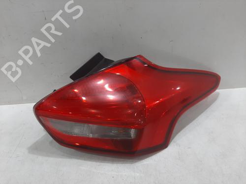 Used Right taillight FORD FOCUS III 1.0 EcoBoost (100 hp) 26758489