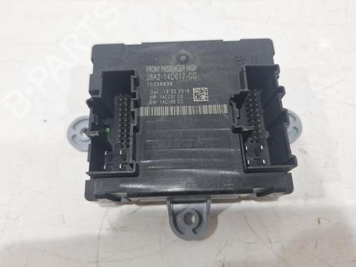 Used Control unit JAGUAR I-PACE (X590) EV400 AWD (400 hp) 26824626