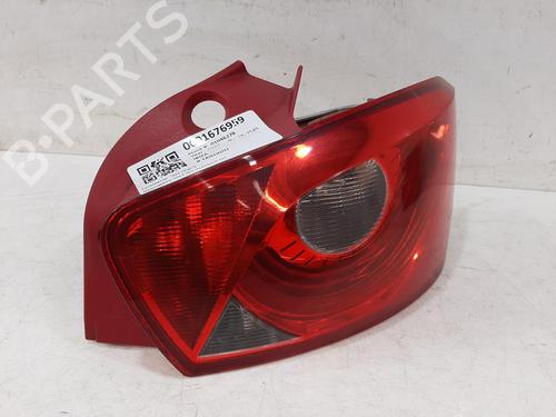 Used Right taillight Right taillight SEAT IBIZA IV (6J5, 6P1) 1.2 (70 hp) 33699227 33699227